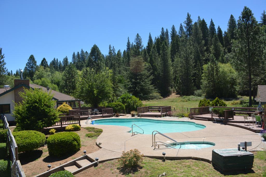 Pioneer Inn & Suites Volcano Buitenkant foto