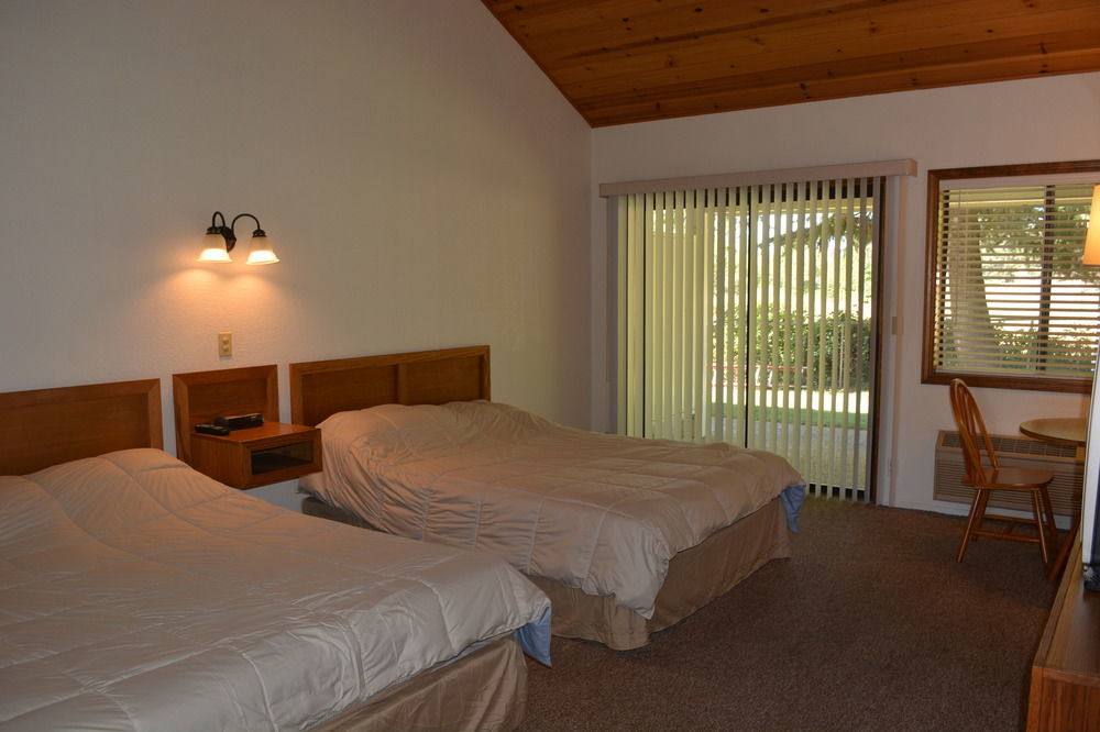 Pioneer Inn & Suites Volcano Buitenkant foto