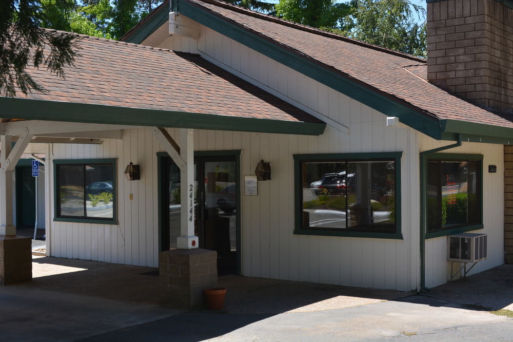 Pioneer Inn & Suites Volcano Buitenkant foto